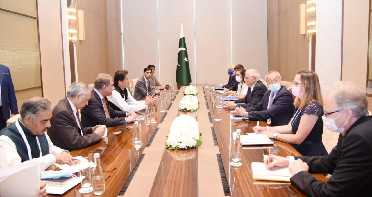 PM Khan participates in Central and South Asia regional connectivity conference